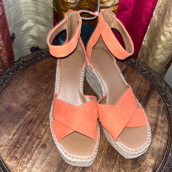 NWT Nordstrom Rack Raffia Wedge Shoes in orange. Summer Vibes all the way. - Picture 2 of 4
